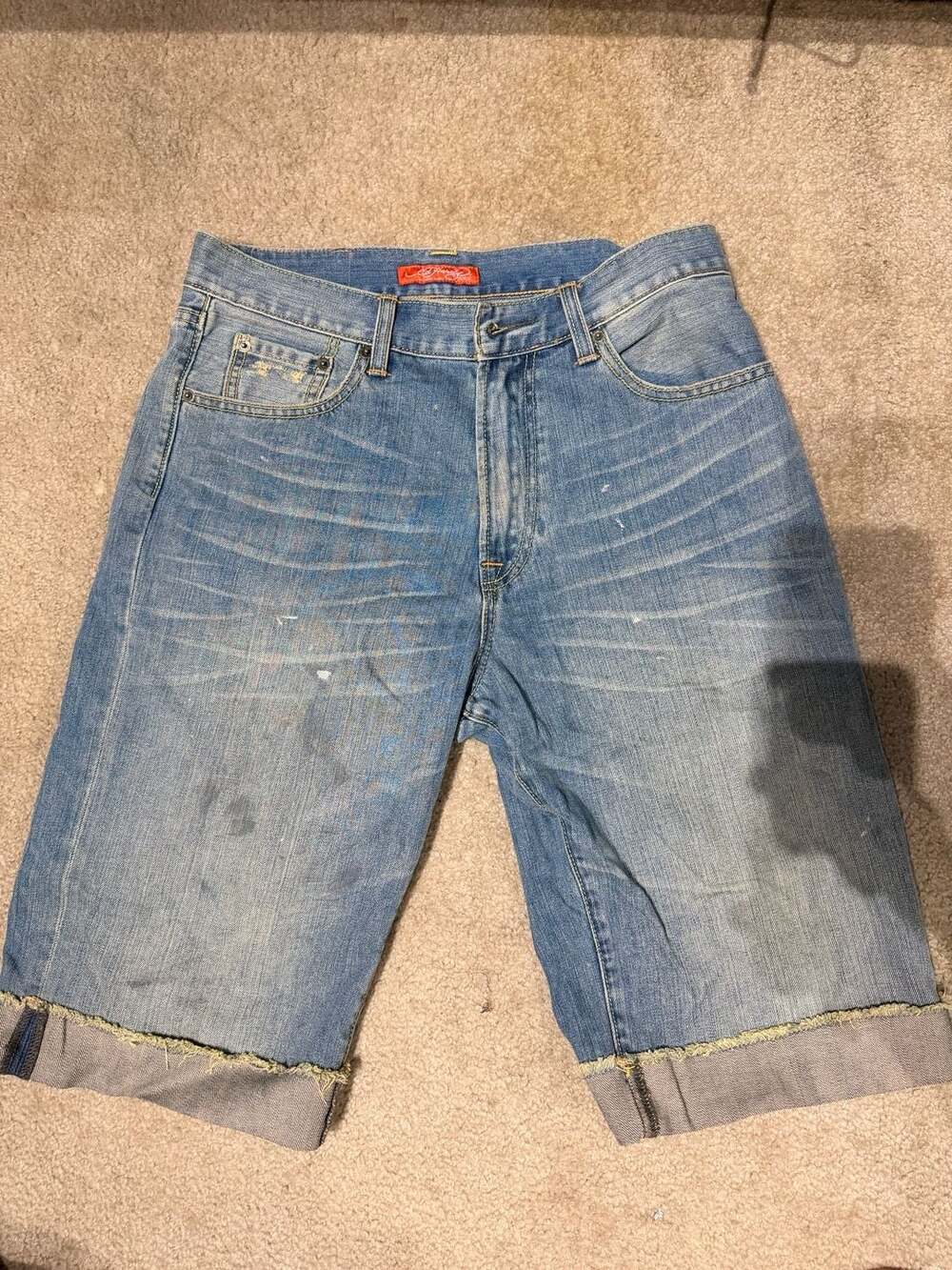 Ed Hardy Men's Baggy Cuffed Jean Shorts Light Wash Size 31
